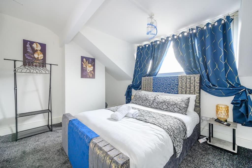 -16Pt- For Your Relaxed & Cosy Stay & Free Parking Leeds  Dış mekan fotoğraf